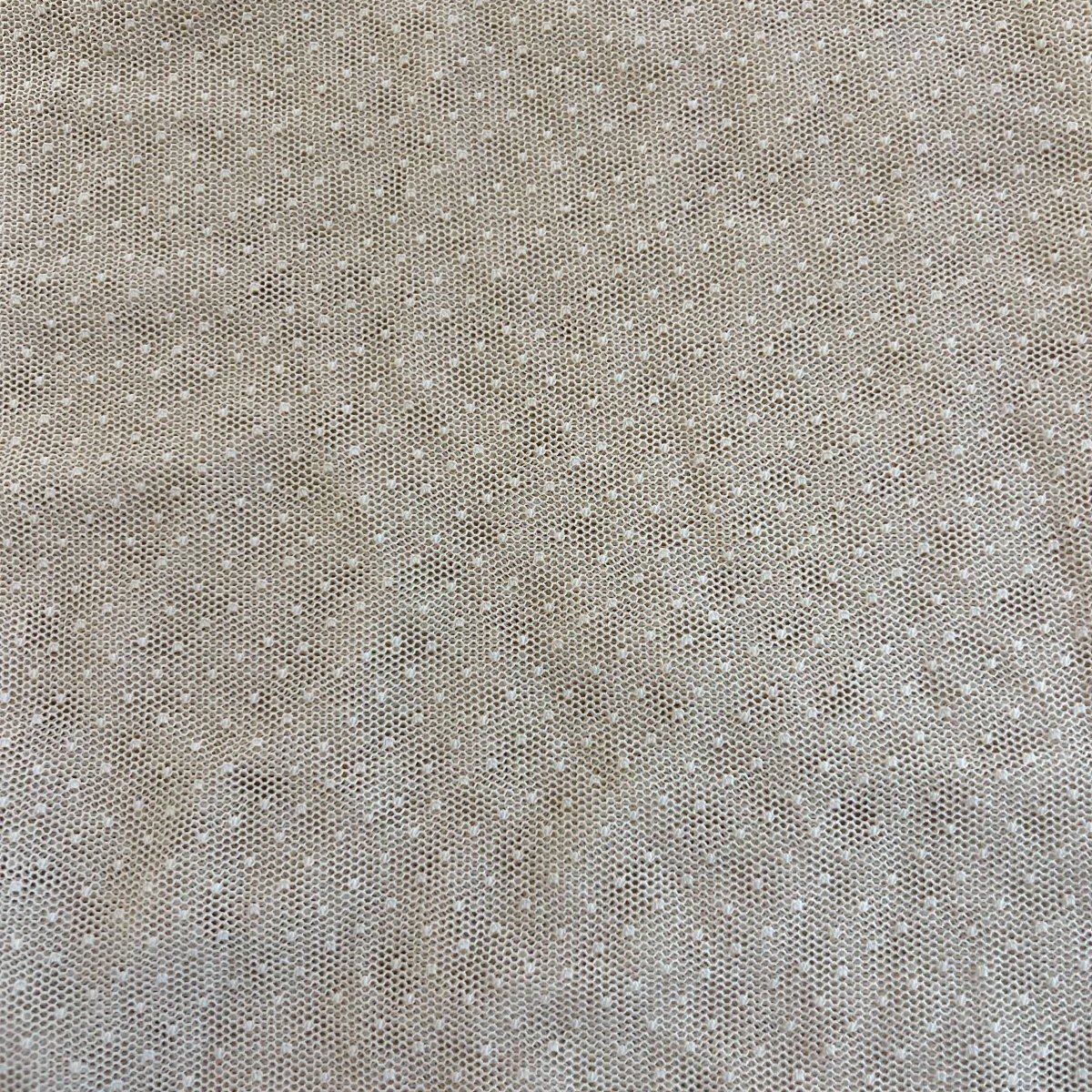 EOB 1.5 yd Ecru Poly English Netting 44"