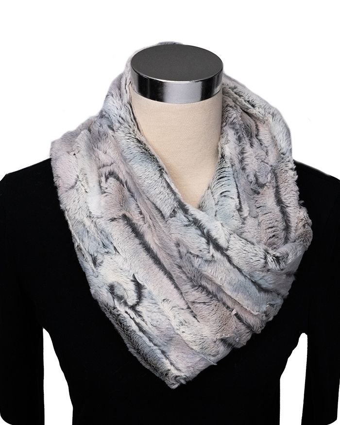 Kit: Infinity Scarf Cuddle Silver Fox Shannon Fabrics