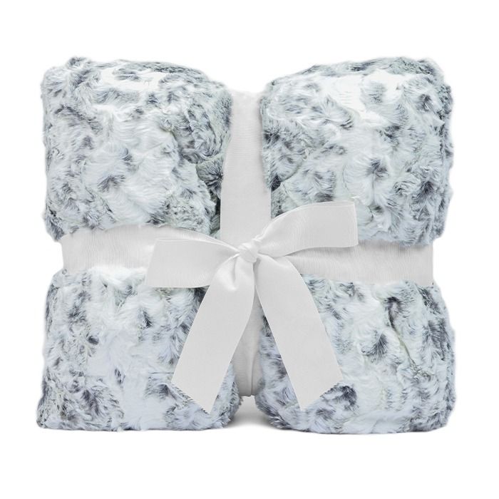 Kit: Shannon 30" x 36" Throw Luxe Cuddle Snowy Owl Alloy