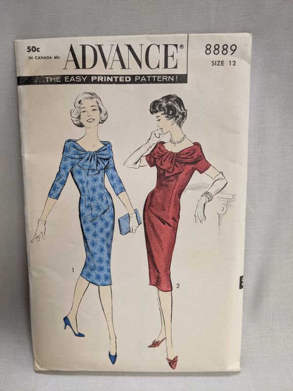 Pattern: Vintage Advance dress pattern #8889