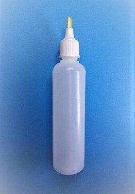 Pen Oiler w/ Extended Spout Filled with BERNINA Oil