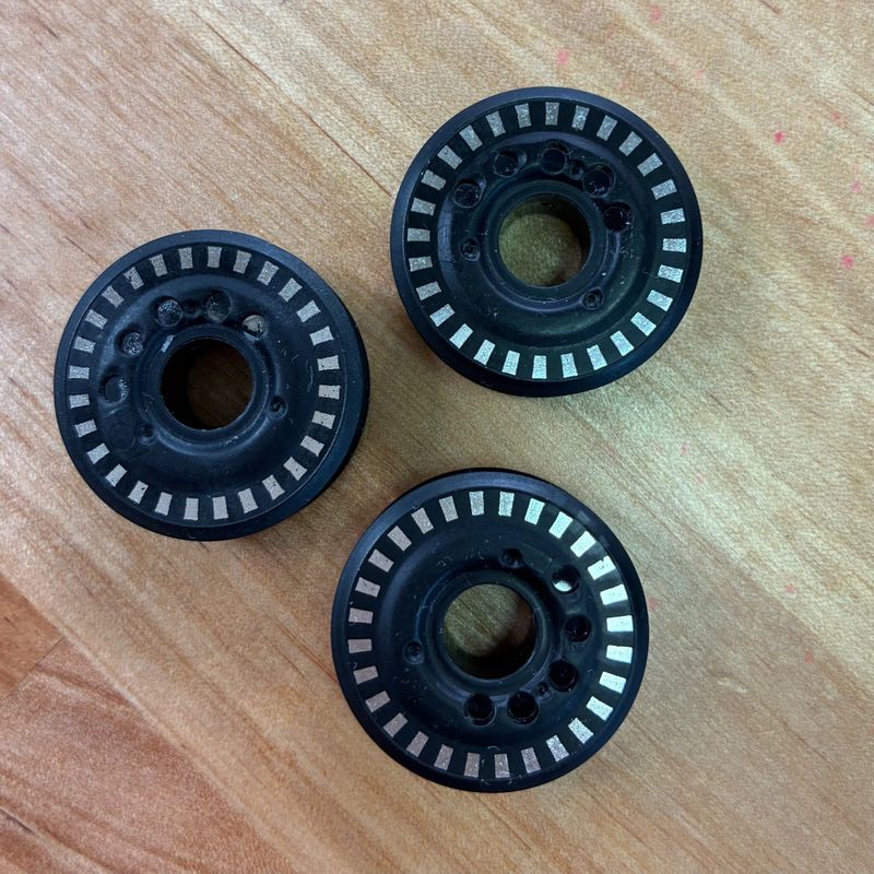 Pre-loved BERNINA 8 Series Bobbins Pack of 3