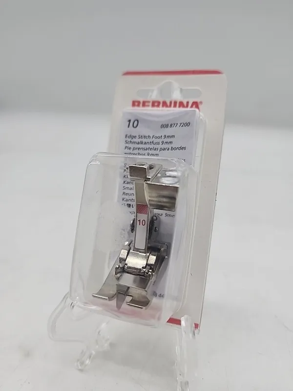 Pre-Loved BERNINA #10 Edgestitch foot 9mm