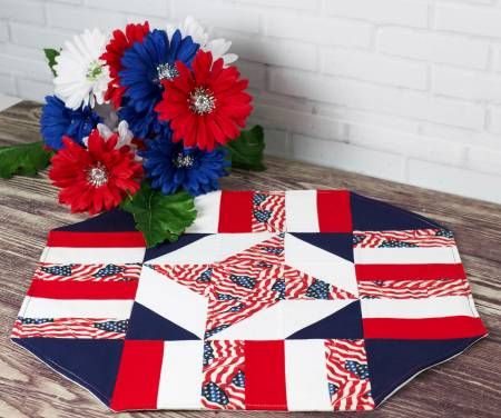 Quilt Pattern: Easy Patriotic Table Topper