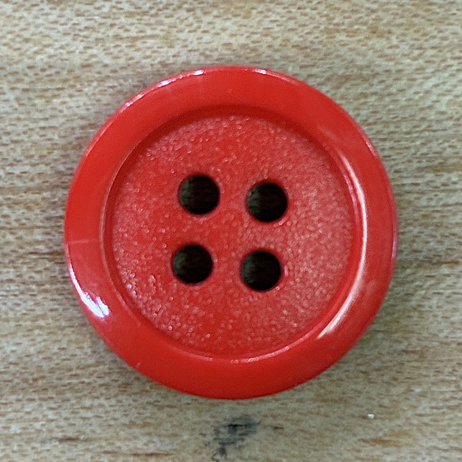Red Fashion Button 14mm