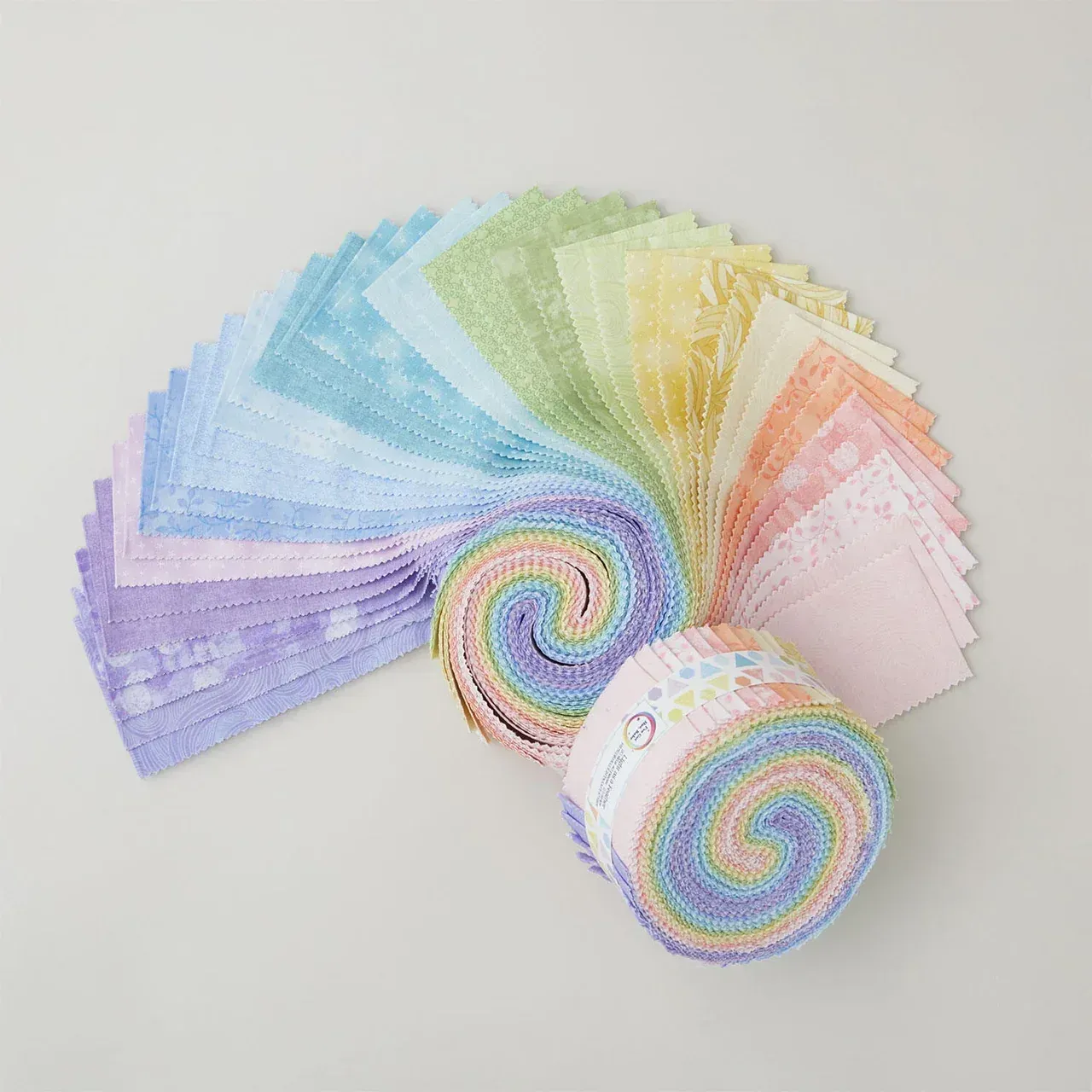 40 pc I've Got Hue Babe 2.5in Strips Blank Quilting, Option: HFB1DRHG-CREMDELACREM