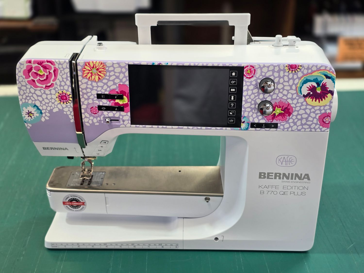 Pre-Loved Bernina 770 QE Kaffe Edition