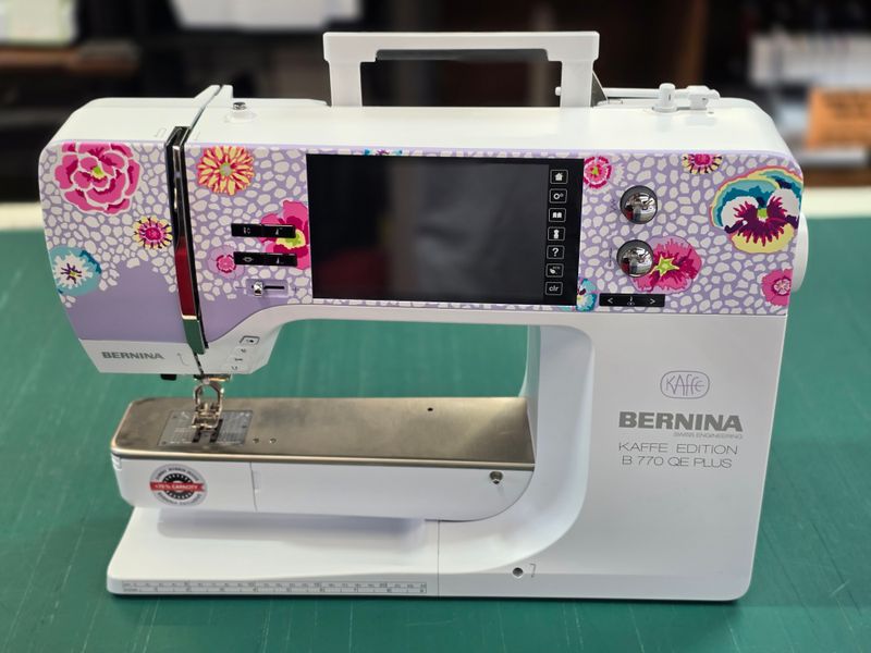 Pre-Loved Bernina 770 QE Kaffe Edition