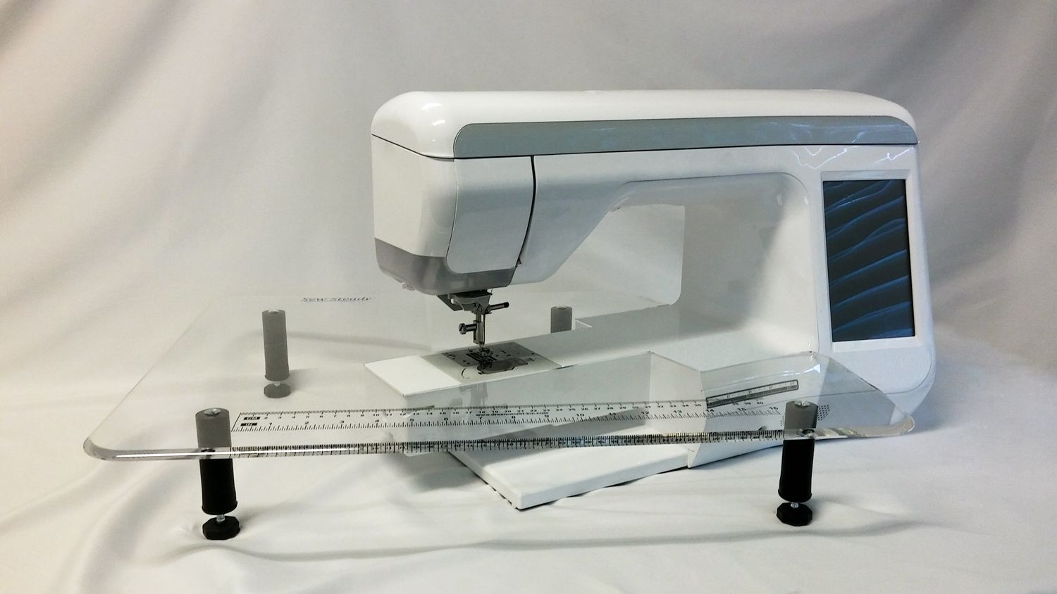 Quilters Angle Table 18" x 24" Sew Steady