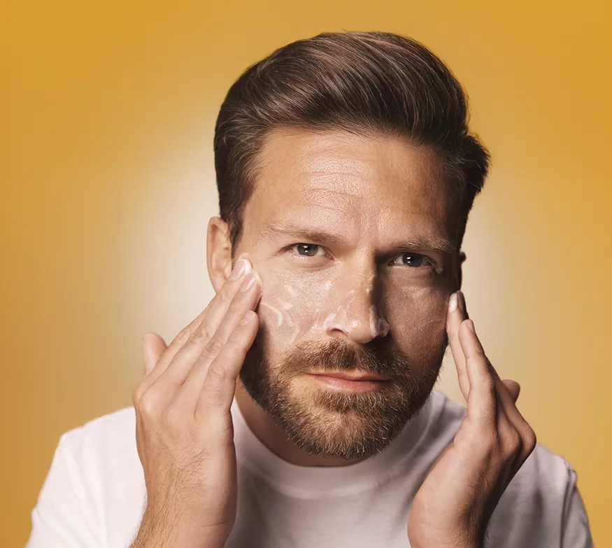 HL/Skin Resurfacing Gelo Cleanser Milt froðugel sem hreinsar á mildan en áhrifaríkan hátt án þess þó að raska rakajafnvægi húðarinnar.