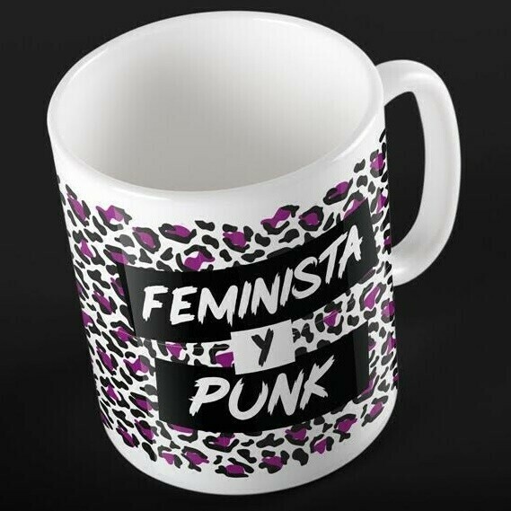 Taza &quot;Feminista y Punk&quot; de cebra o de leopardo