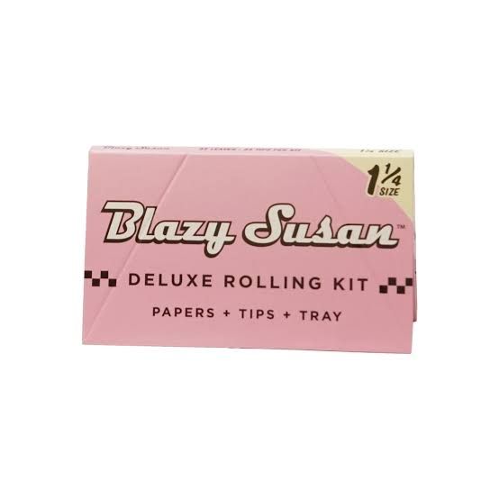 BLAZY SUSAN DELUXE ROLLING PAPER KIT BLAZY SUSAN DELUXE ROLLING PAPER KIT