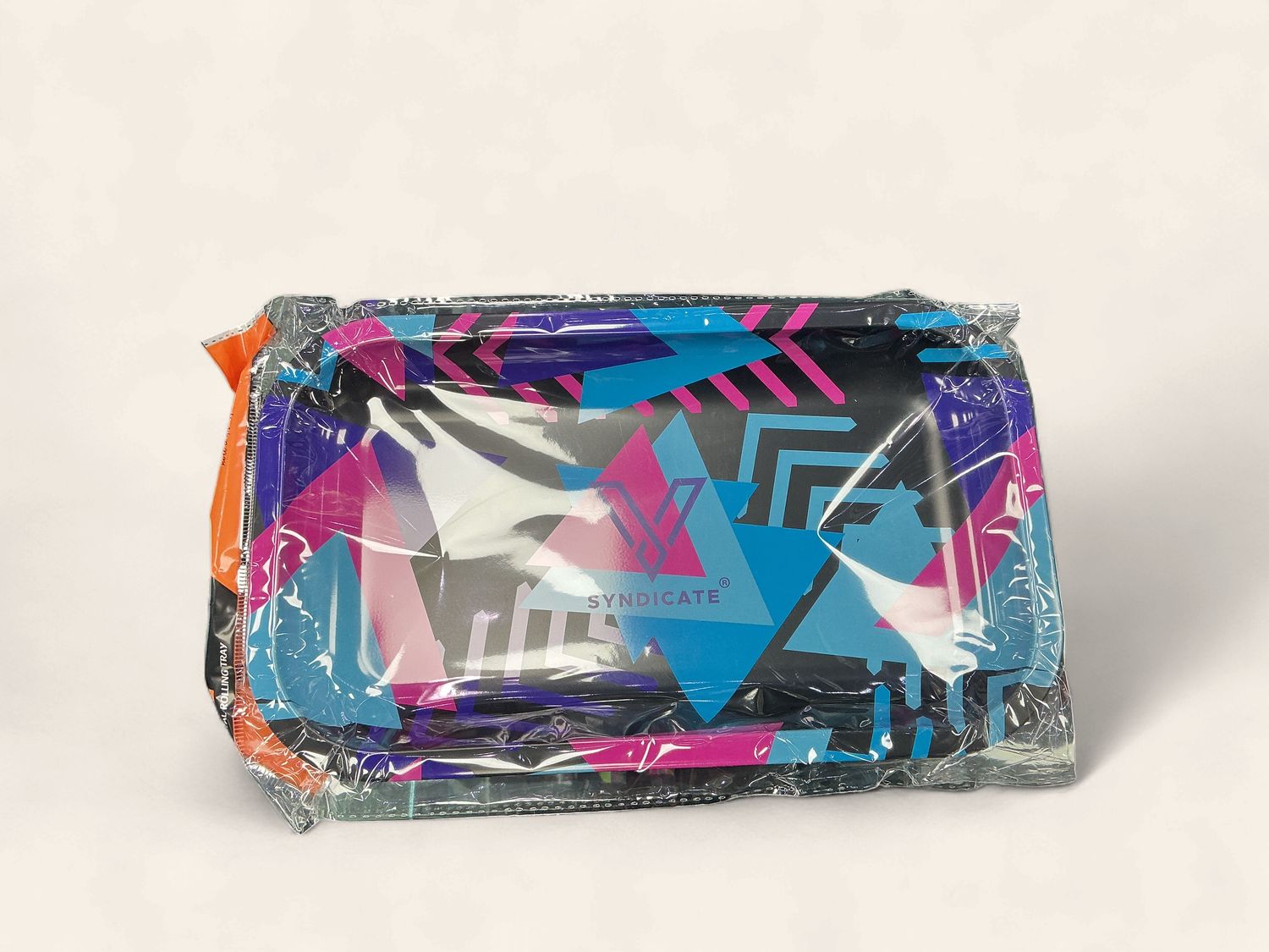 COLORFUL TRIANGLES COLORFUL TRIANGLES