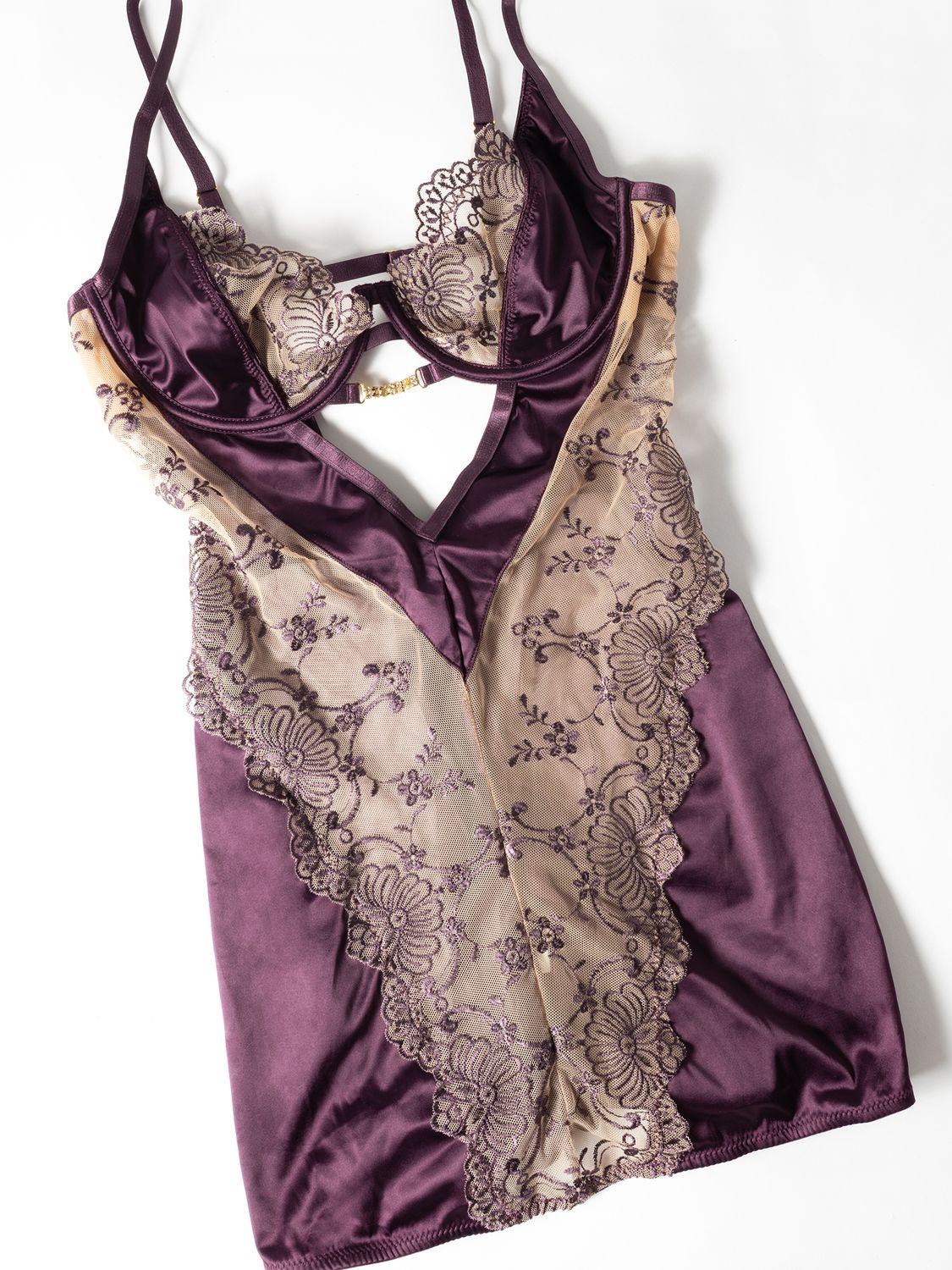 ELOWEN HAVEN BABYDOLL