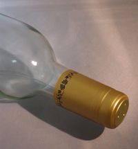 Gold/Black Grapes Pvc Shrink Capsules - 500 Bulk