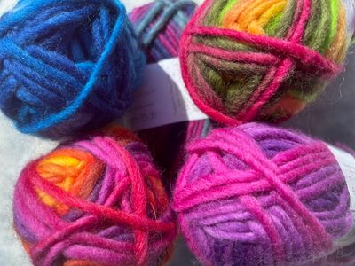 Viking 100% Bulky Yarn
