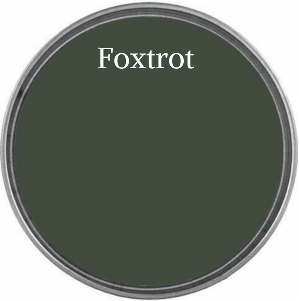 Foxtrot Wise Owl Chalk Synthesis Paint â Pint (16 oz)