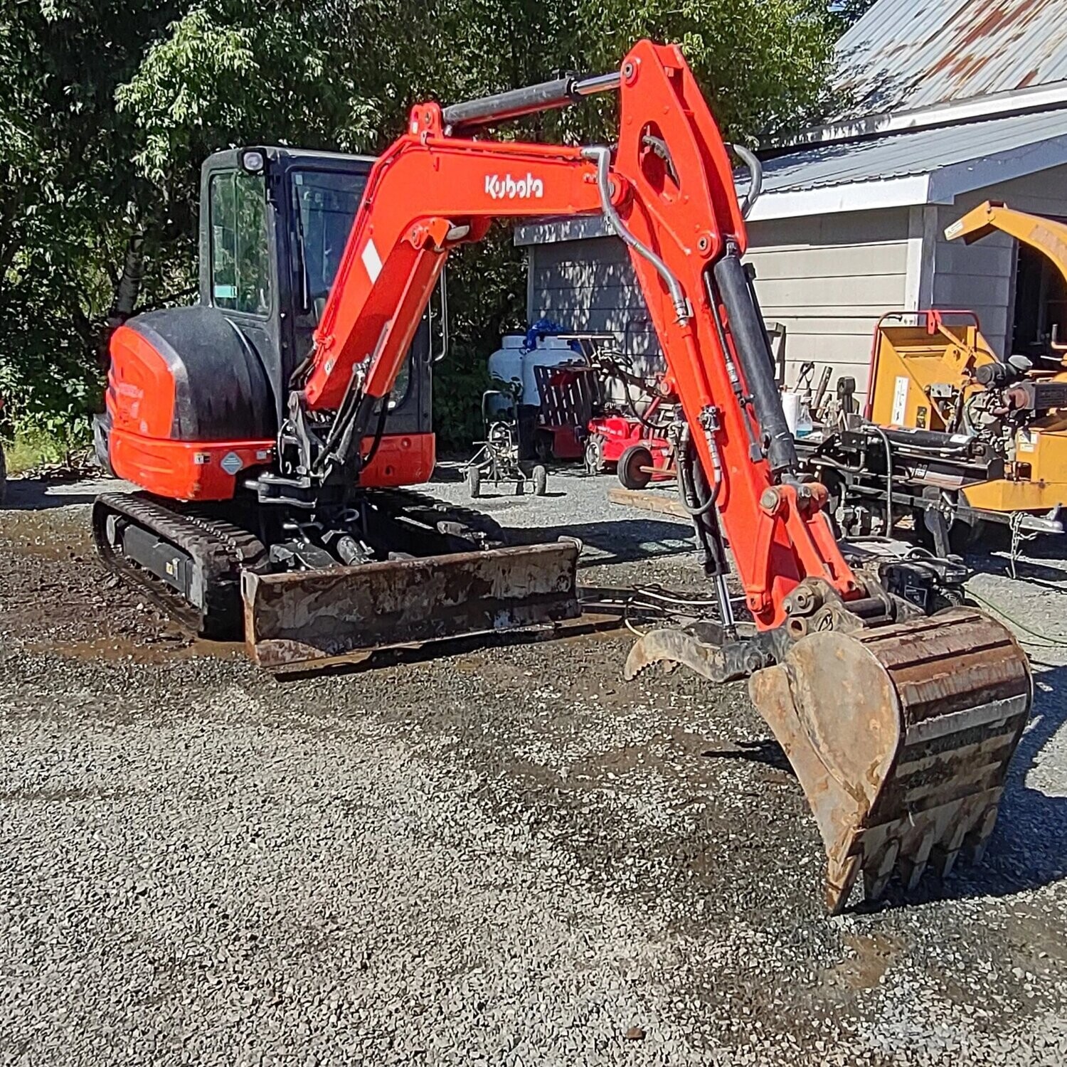 Kubota kx040 with Angle Blade