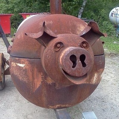 Towable Pig Roaster Grill