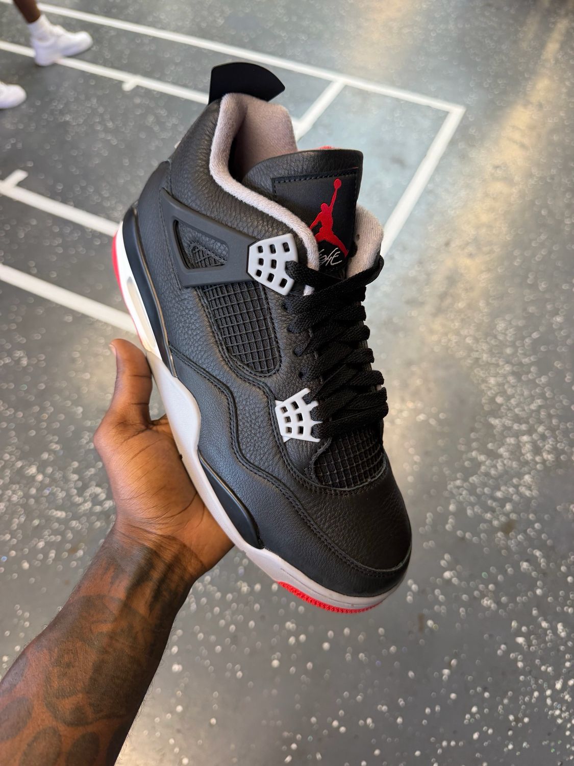 Jordan 4 “Bred”