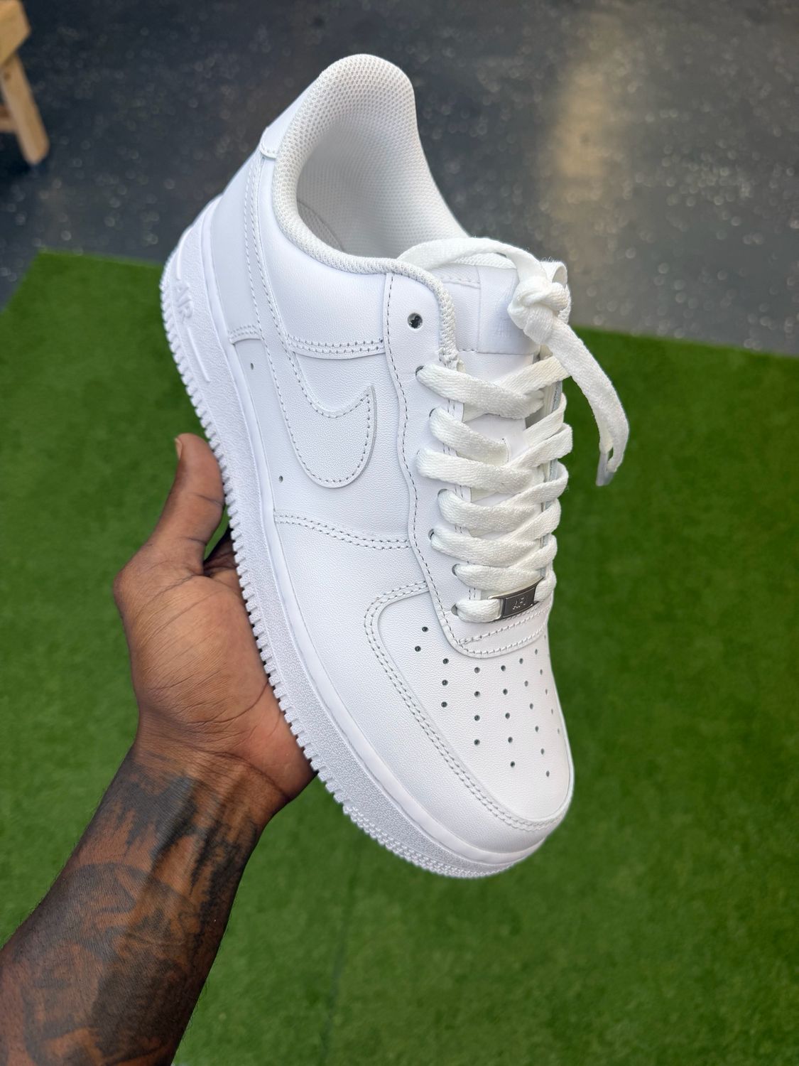 AF1’s “White”