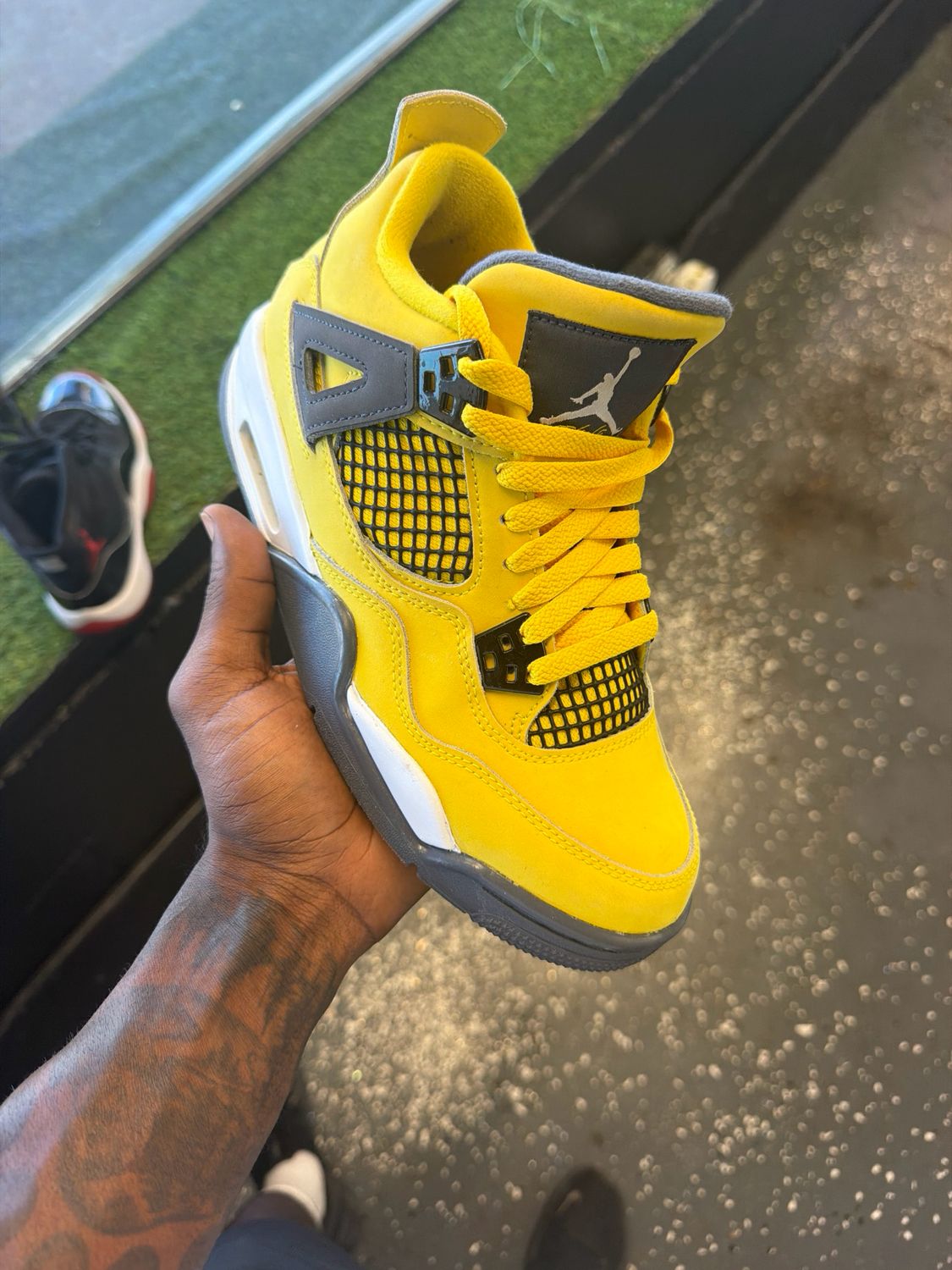 Jordan 4 ”Lighting”