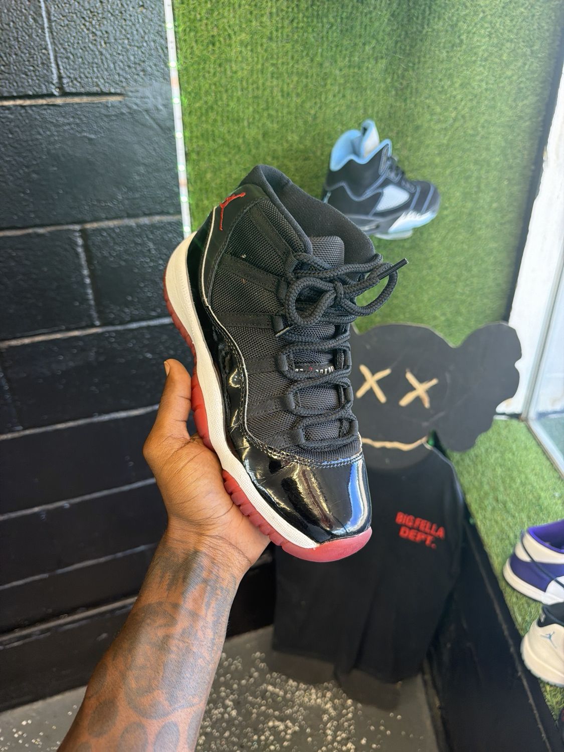 Jordan 4 “Lighting”