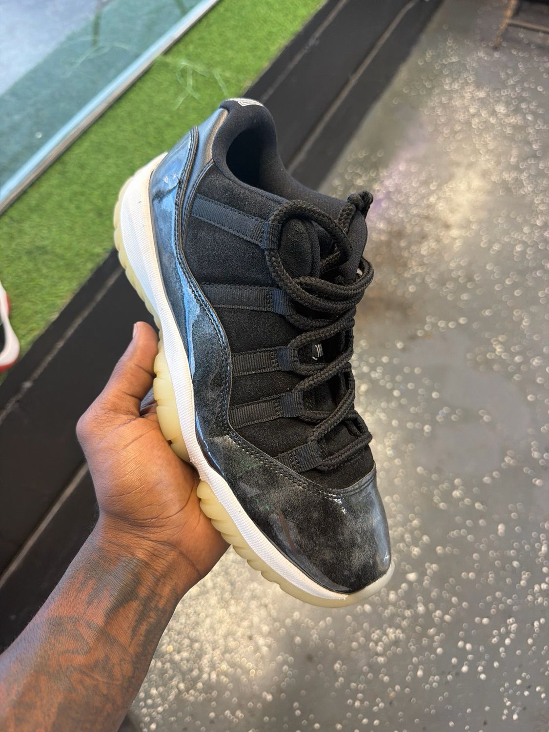 Jordan 11 Lows “BLK MARBLE”