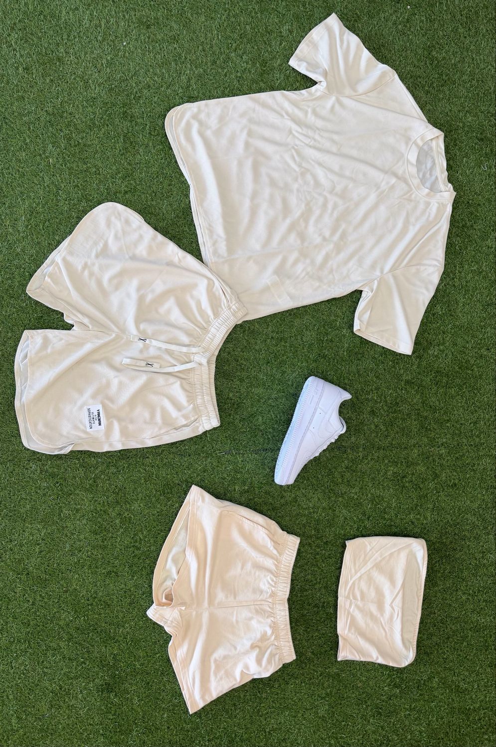 Crème Men Set “Top &amp; Bottom”
