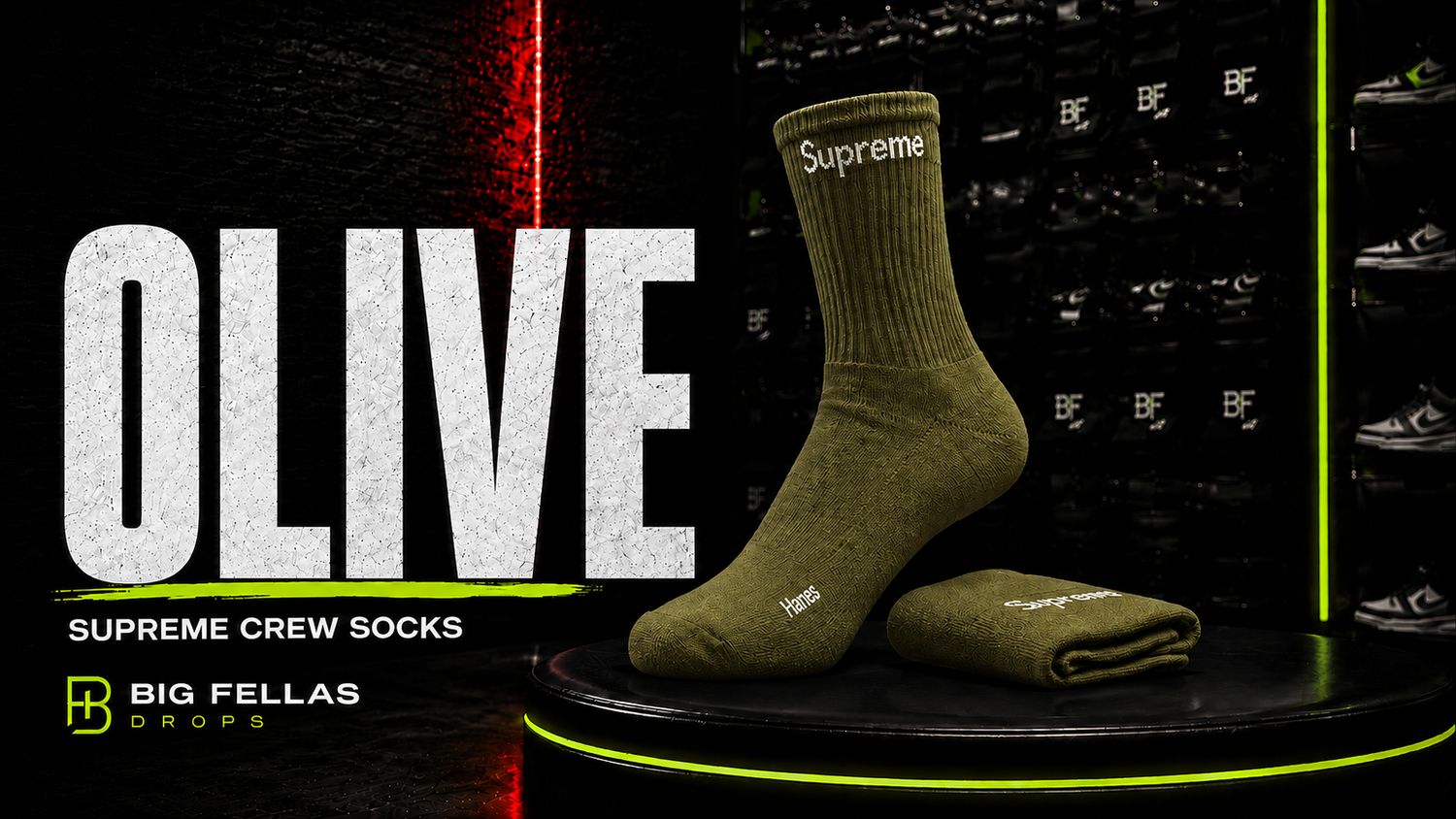 SUPREME SOCKS  - OLIVE