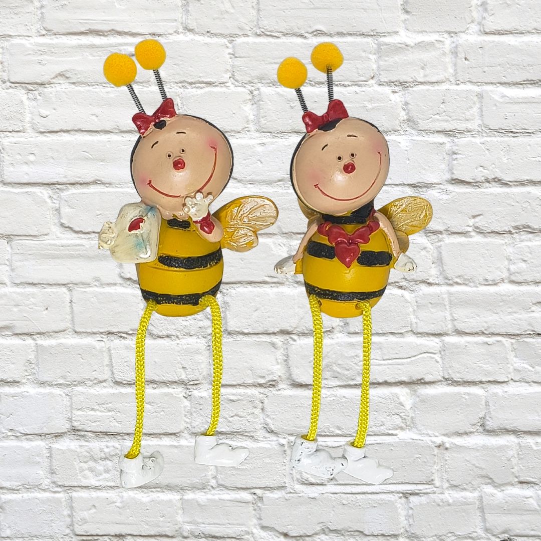 SHELF SITTERS Bee Shelf Sitter
