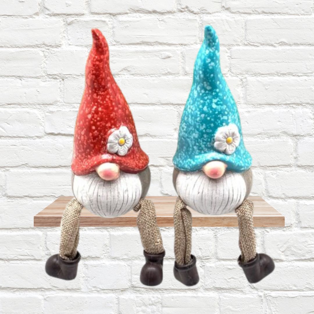 SHELF SITTERS Gnome Sitters Assorted. Red &amp; Blue