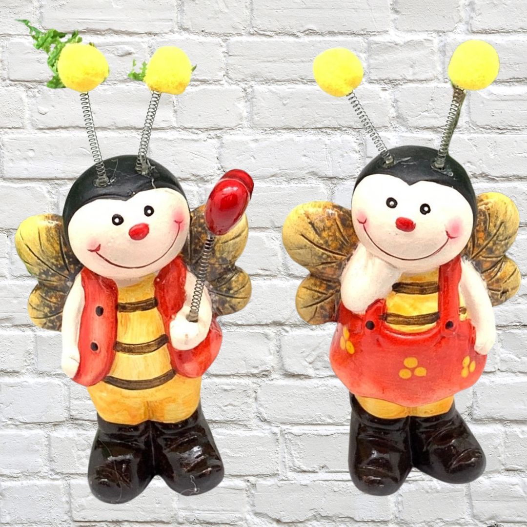GET POSH Harry &amp; Megs Bee Sitters
