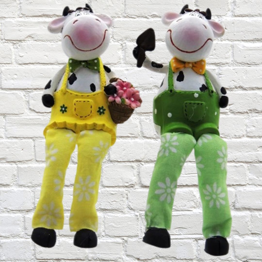 SHELF SITTERS Cow Shelf Sitter