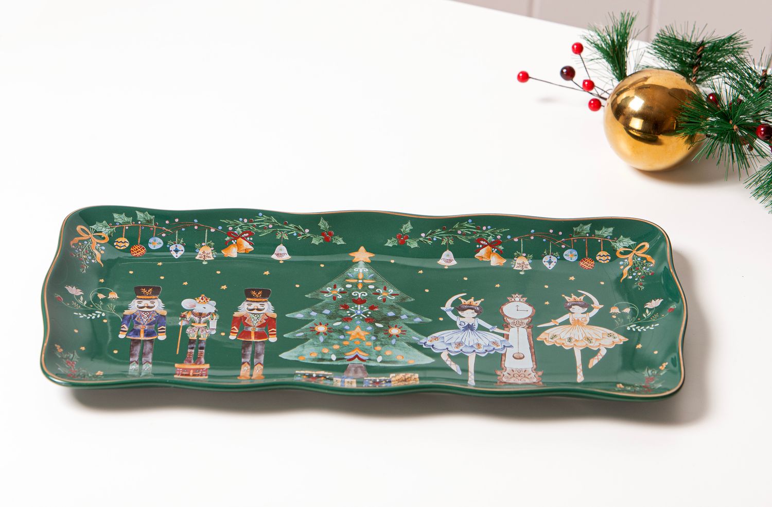 ASHDENE Christmas Wonderland Green Rectangle Platter