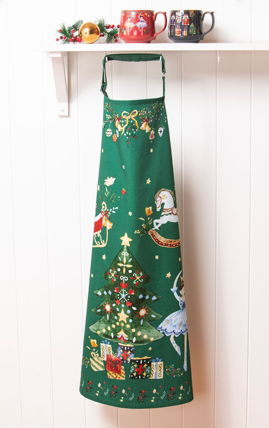 ASHDENE Christmas Wonderland Green Apron &amp; Oven Mitt Set