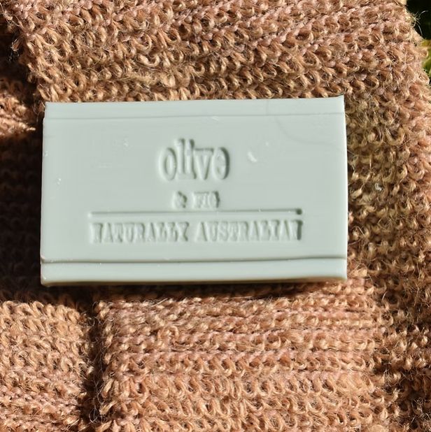CLOVER FIELDS Olive &amp; Fig Soap