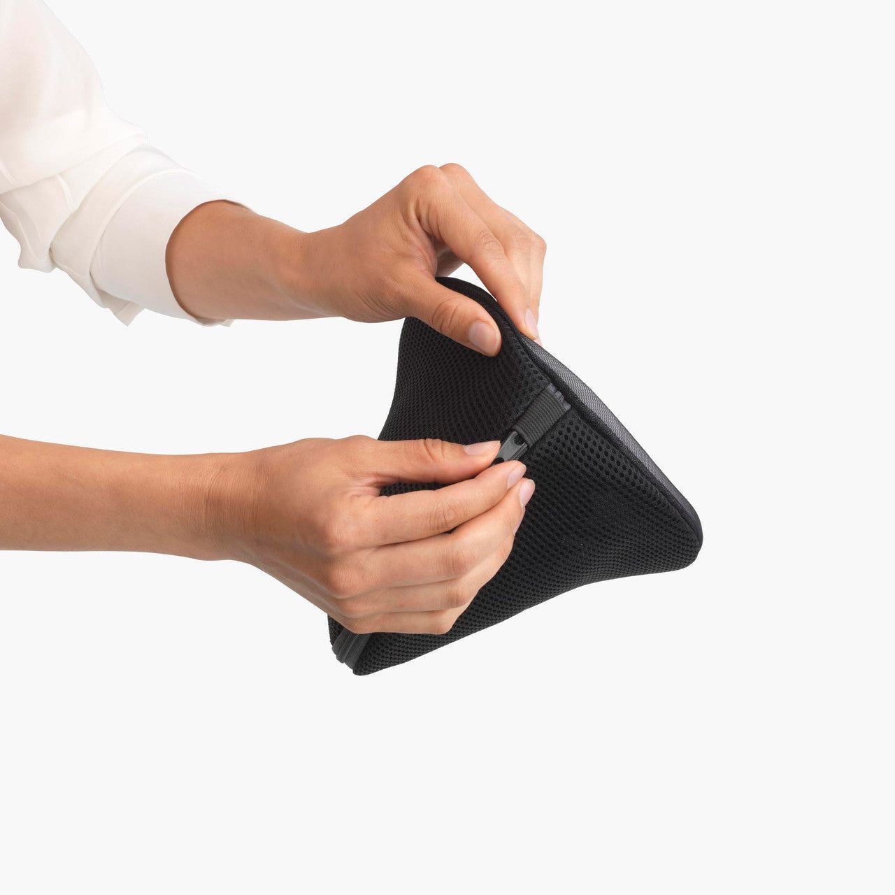 BRABANTIA Bra Wash Bag - Black