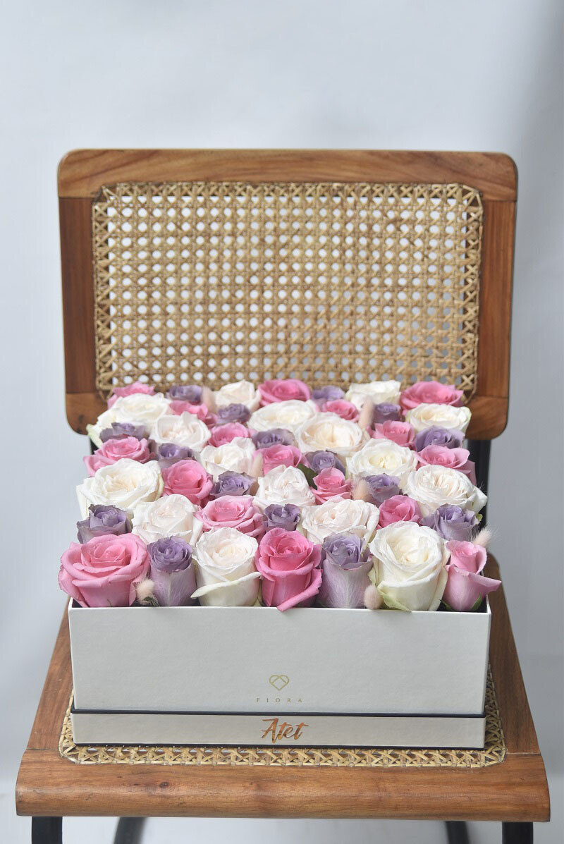 Square Box (49 Roses) Square Box (49 Roses)