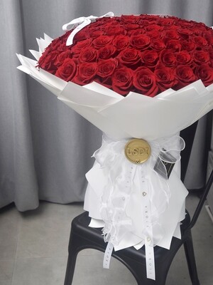 "Grandioso" Rose Bouquet