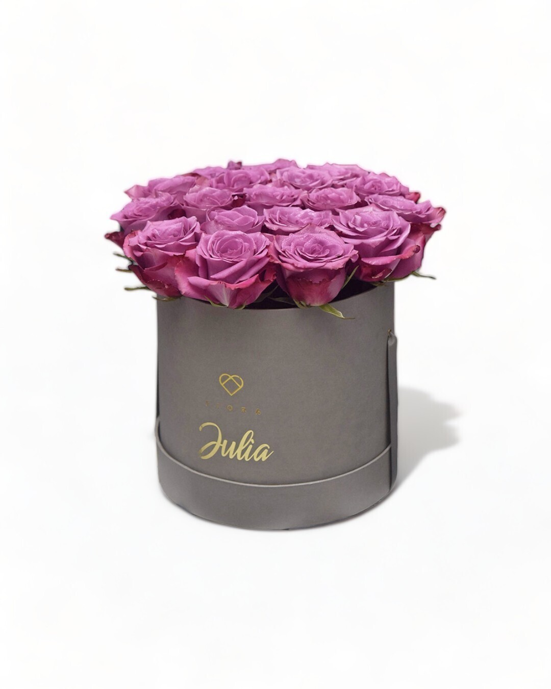 Classic Bucket Medium: Roses 18