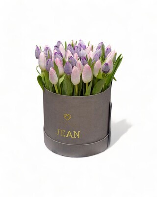 Classic Bucket Tulips (Medium) Classic Bucket Tulips (Medium)