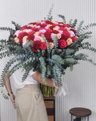 "Splendor" Rose Bouquet