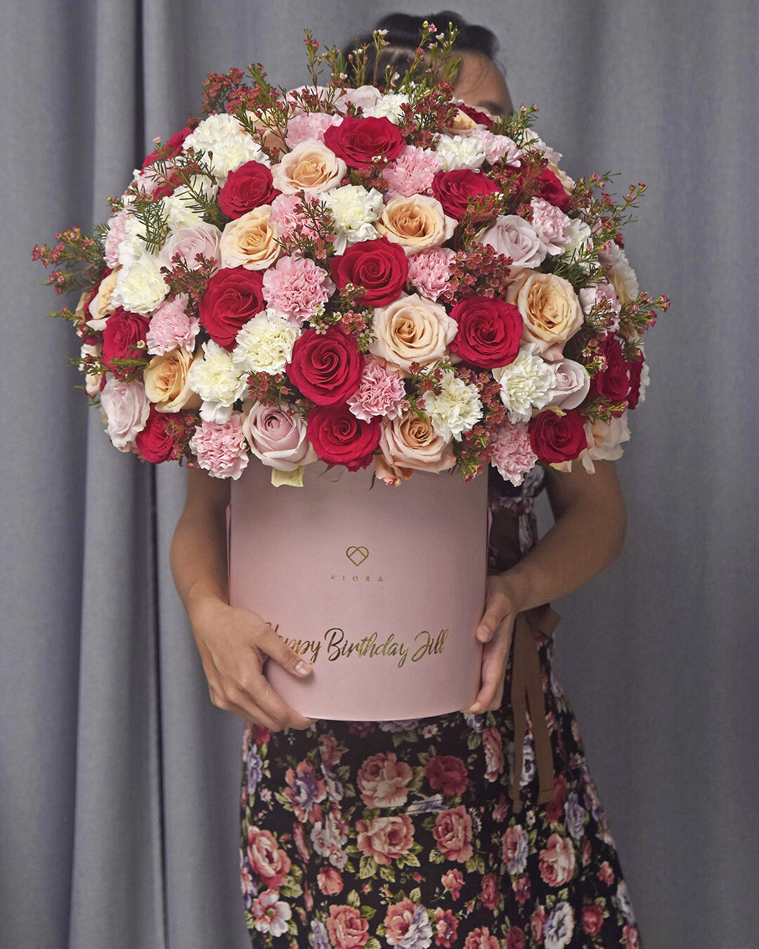 Charlotte (Classic Bucket)