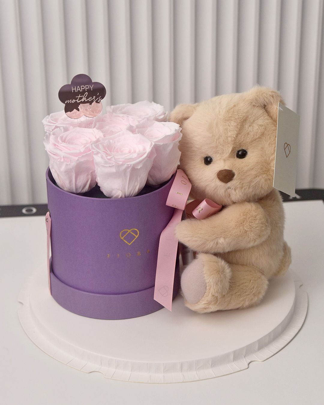 ForeverFiora Classic Bucket: Snuggle Bundle