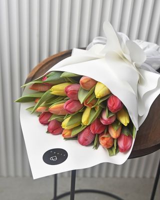 Hey, Bouquet: Tulip Love