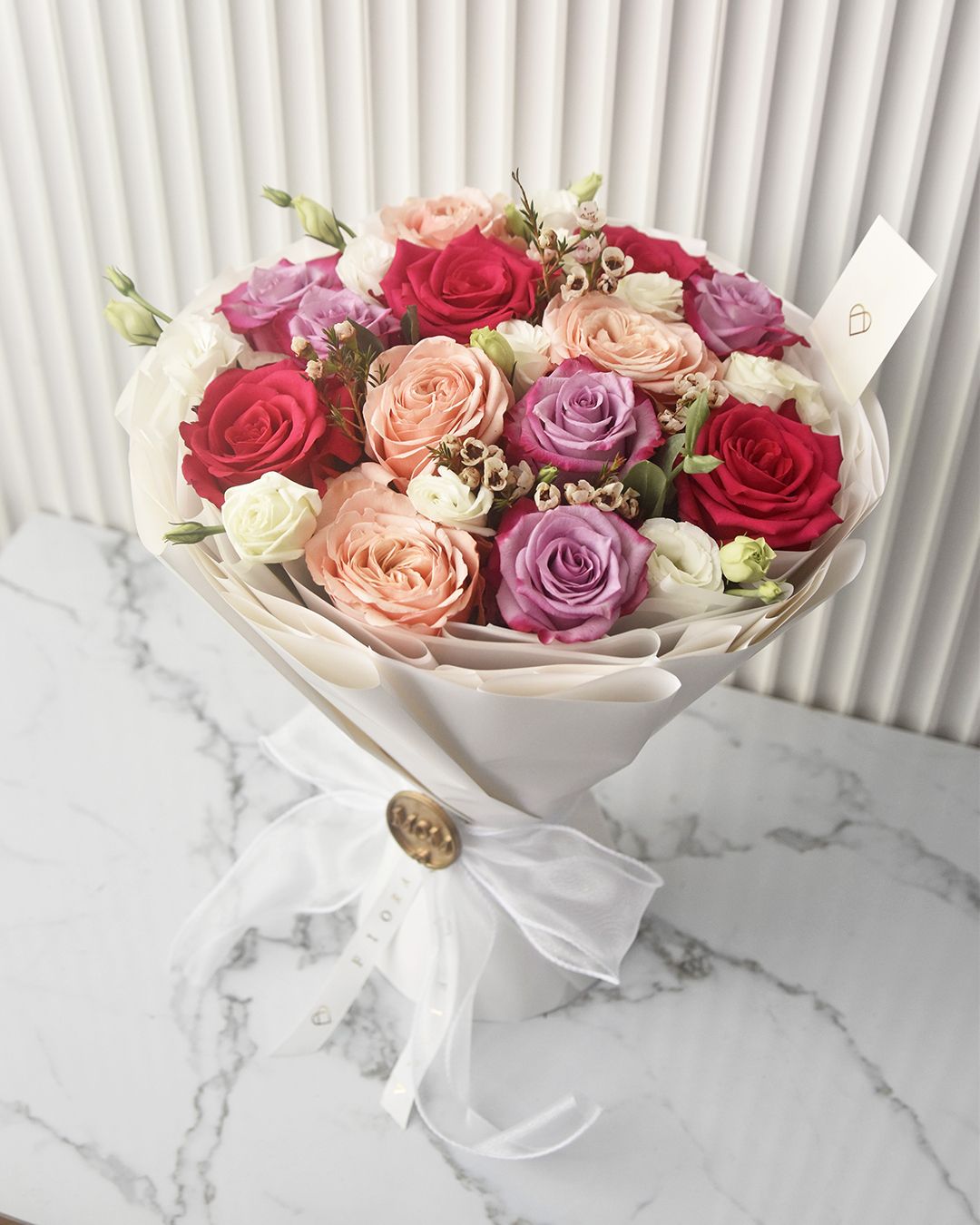 Twirl Bouquet Large: Mum's Garden Mix