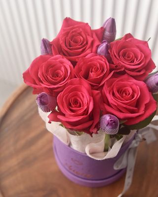 Classic Bucket Small: Rose + Tulip Charm