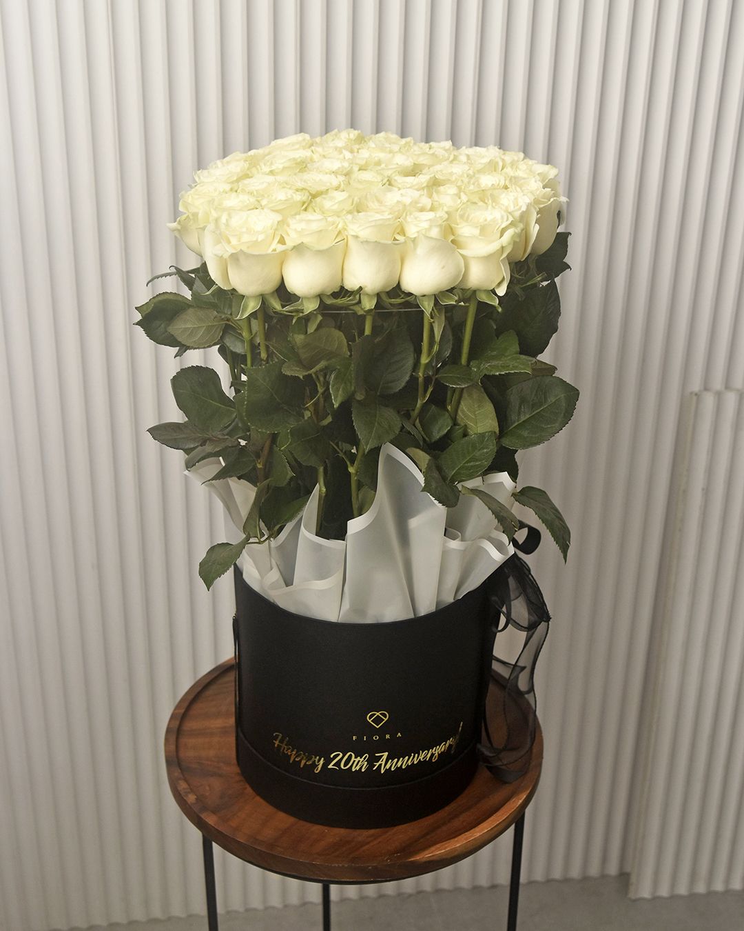 Classic Bucket Large: 36 Long-Stemmed Roses