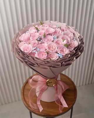 Twirl Bouquet Midi: Alina